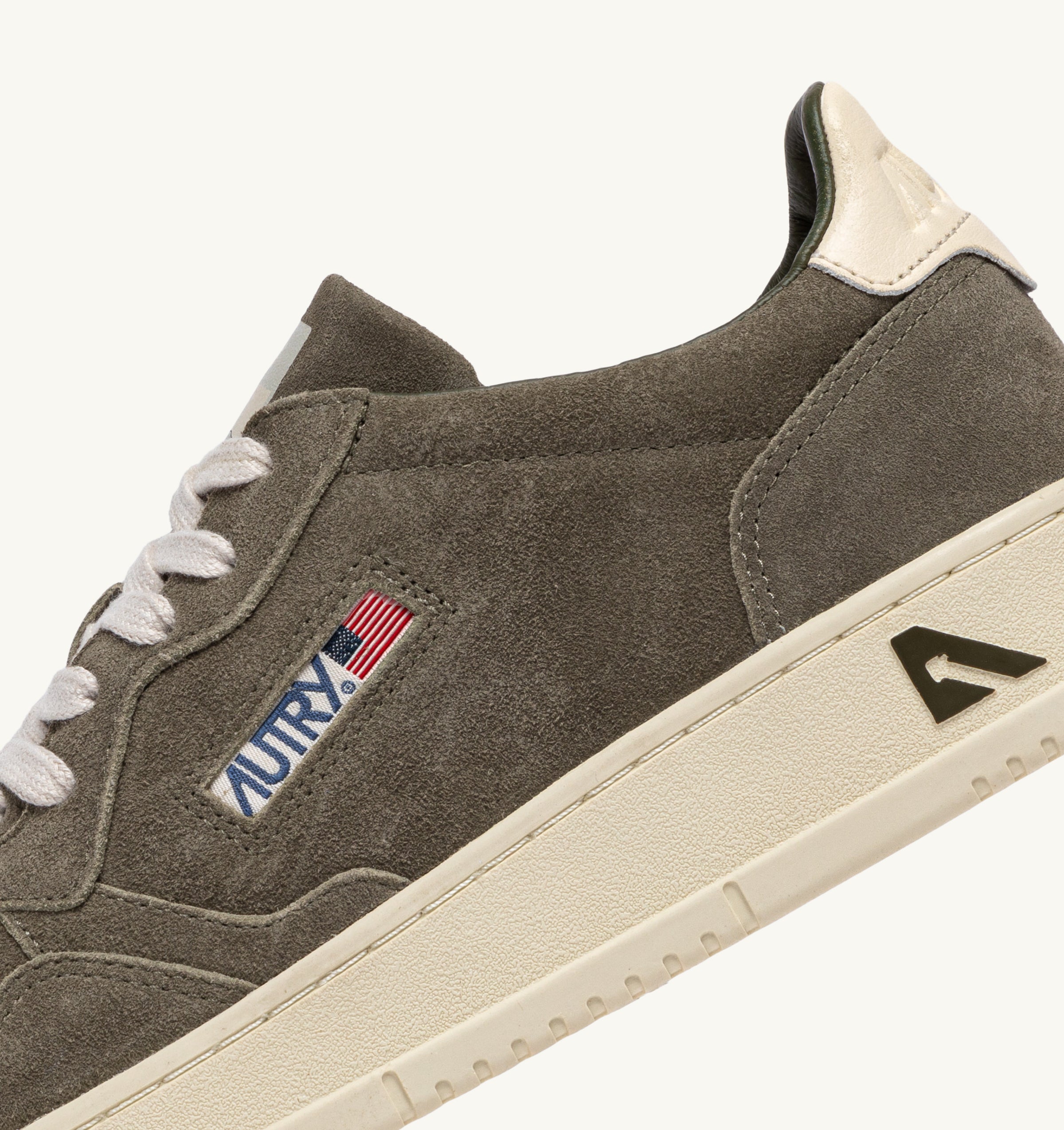 AUTRY Man Medalist UH04-Suede mislet/weiß