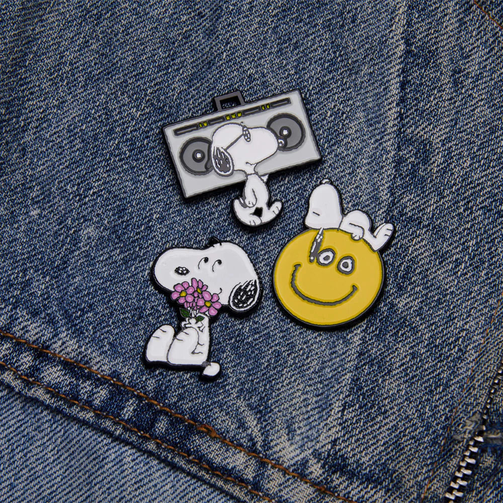 Peanuts Snoopy Kopfhörer Pin